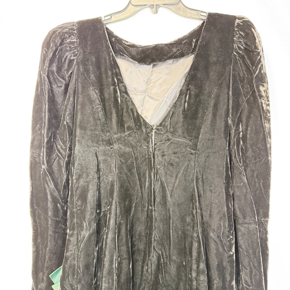 Vintage 80s Black Velvet Green Taffeta High Low Bow Party Dress Size 8 ILGWU USA - Picture 4 of 9